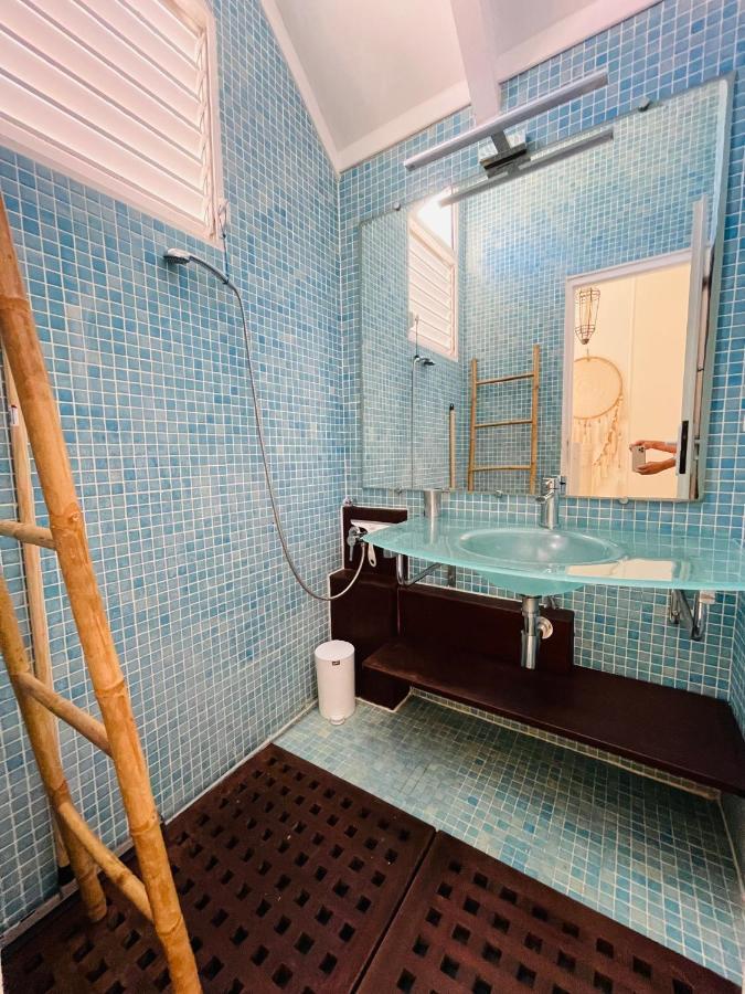 טר-דה-או Blue Lagoon, Cottage Les Pieds Dans L Eau מראה חיצוני תמונה